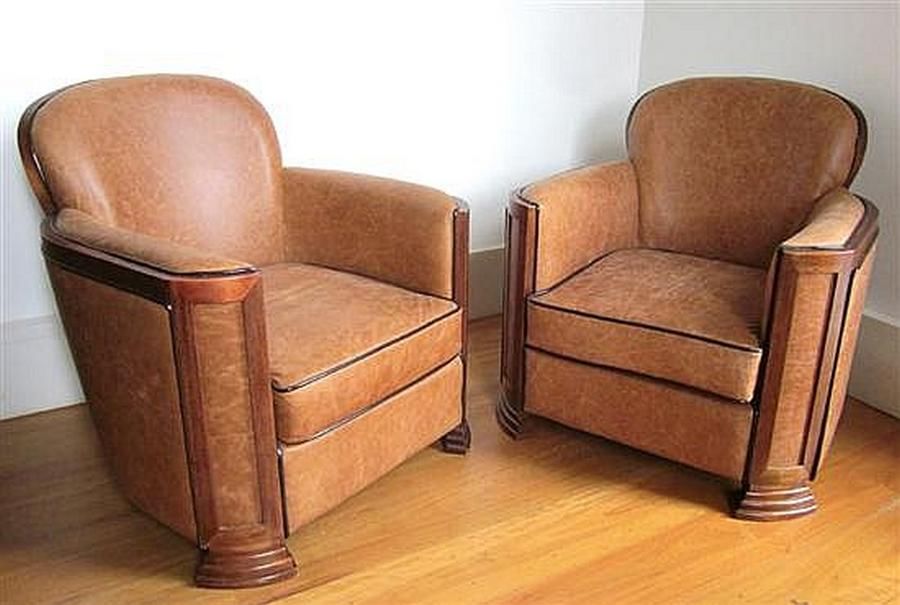A pair of Art Deco style leather upholstered club chairs - Seating
