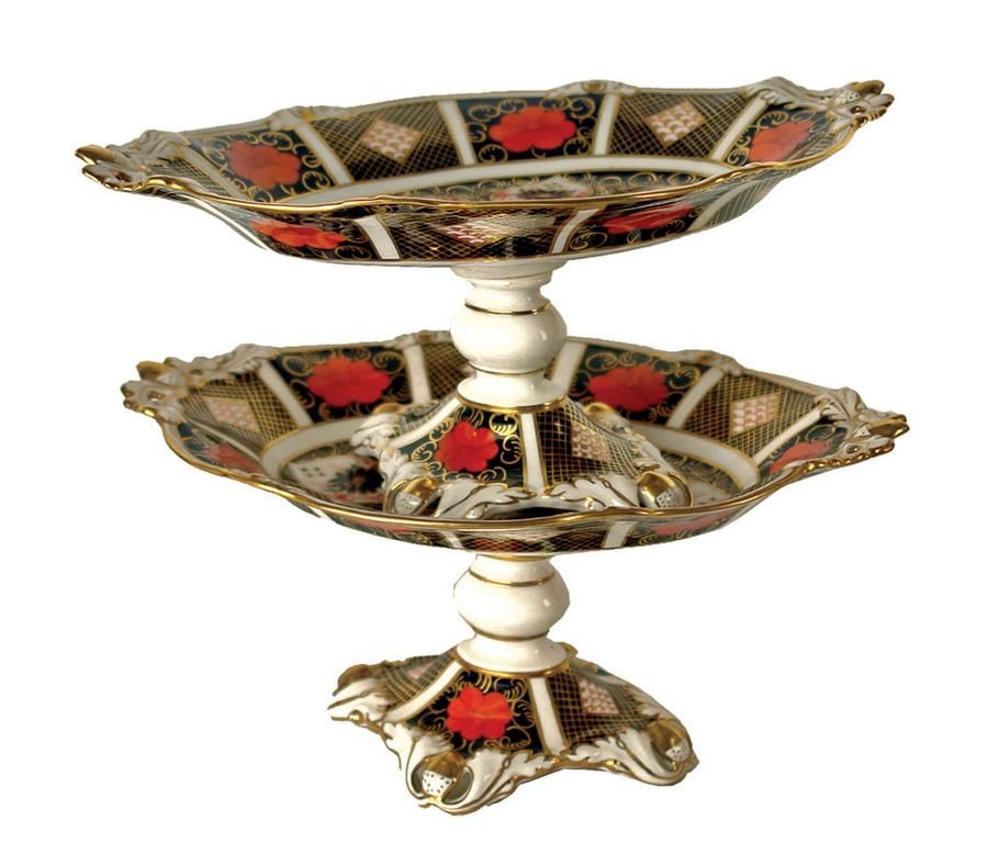 royal-crown-derby-imari-comports-with-acorn-handles-royal-crown-derby