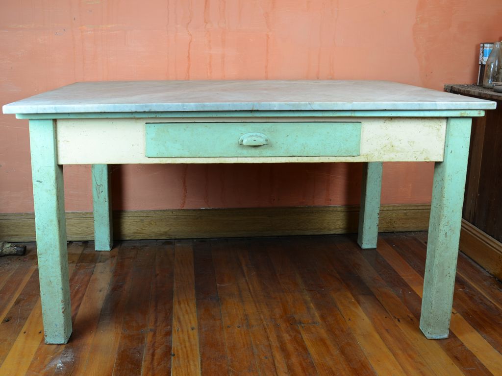 green marble kitchen table