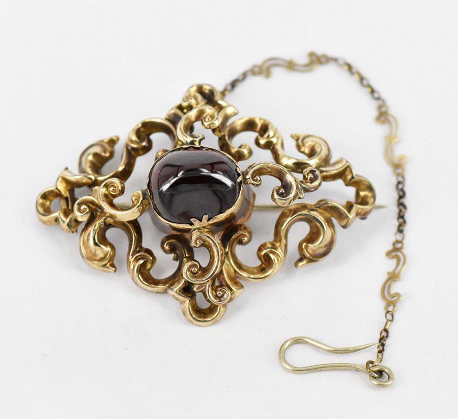 Gilded Garnet Brooch with Cabochon Centre - Brooches - Jewellery