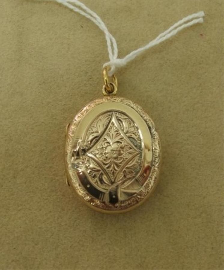 1890 Victorian 9ct Gold Locket - Pendants/Lockets - Jewellery