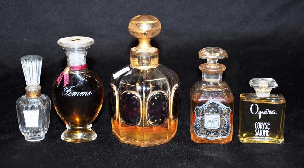 Assorted Vintage French Perfume Bottles Set Of 5 Scent Bottles   Ed8fb57f0bcddc9834ce679feb1f3e37 