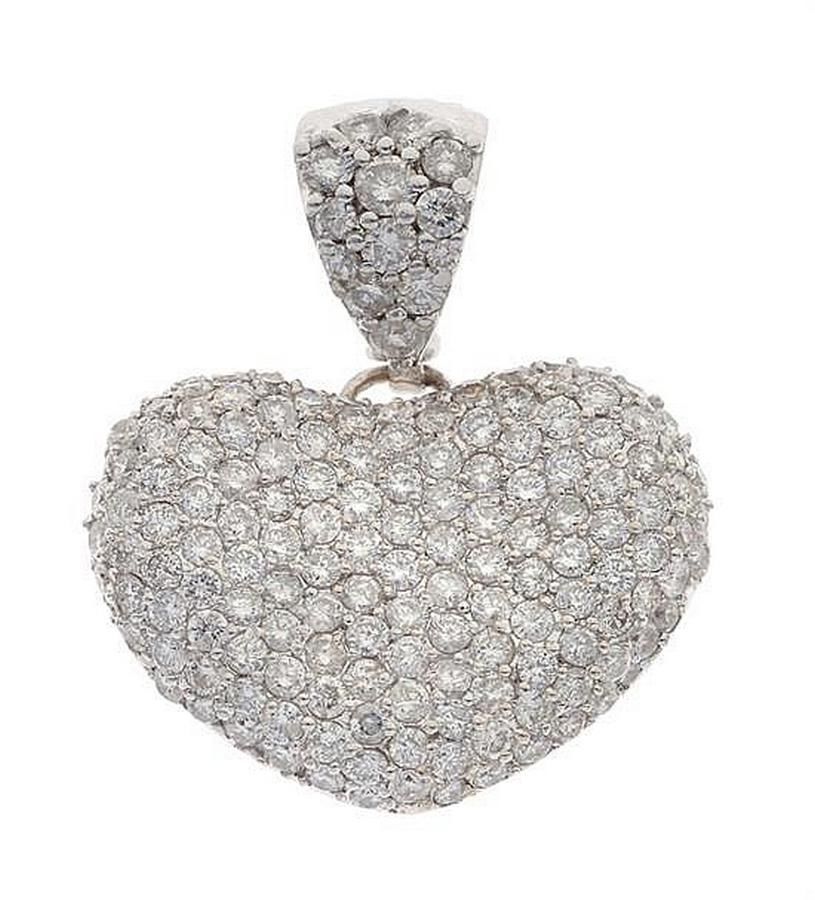 Heart-shaped diamond pendant in 14ct white gold - Pendants/Lockets ...