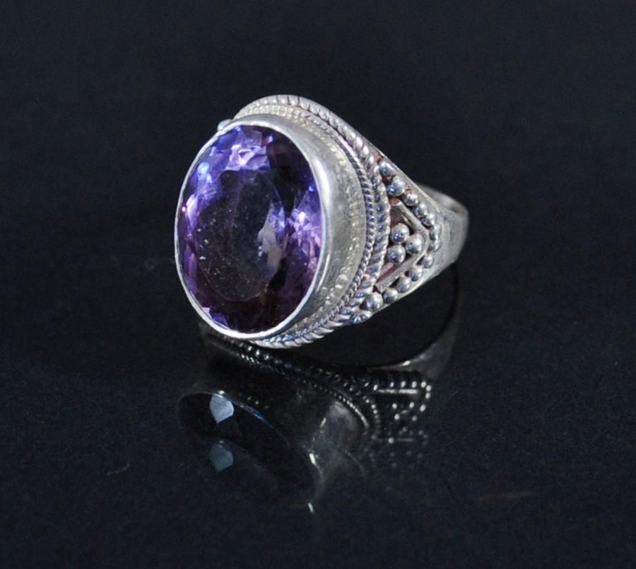 Silver Amethyst Ring with 5ct Oval Stone - Rings - Jewellery