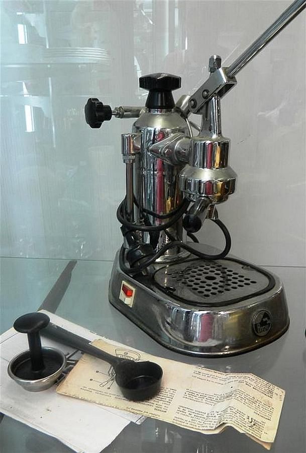 A 1970 s La Pavoni Italian  coffee  press  complete with 