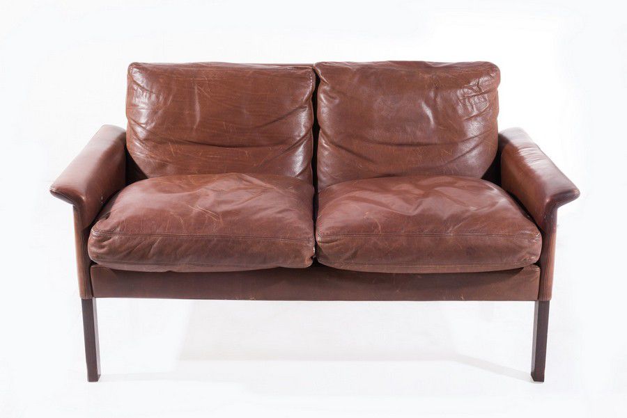 130 cm wide leather sofa
