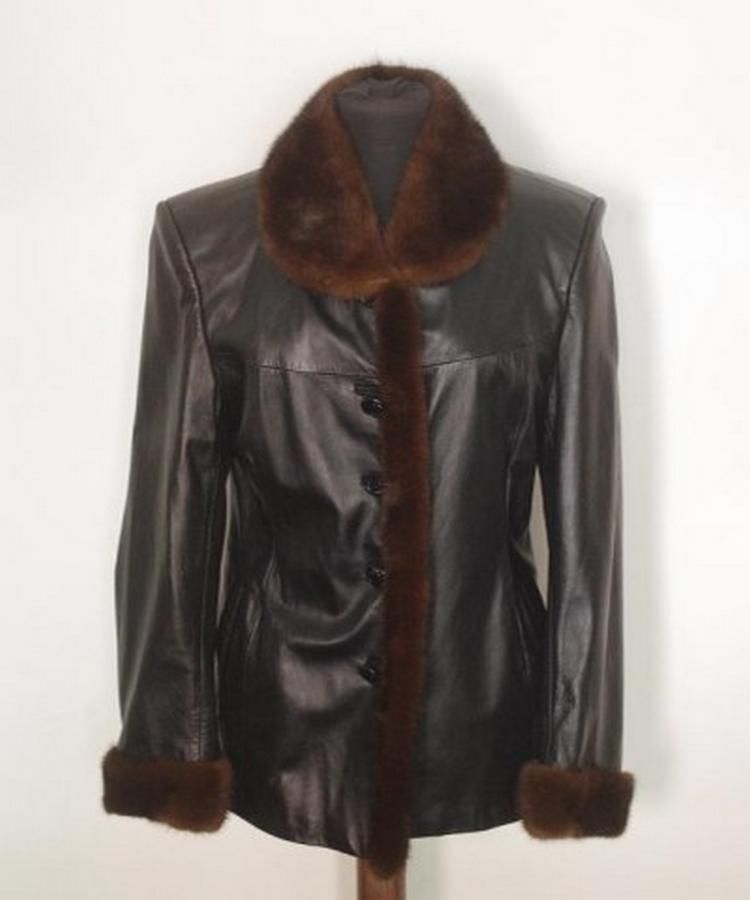 Black leather jacket with brown fur accents - Furs - Costume & Dressing ...