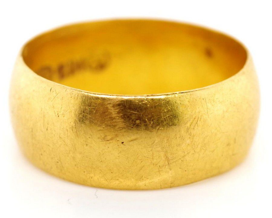 21k Arabic Gold Wedding Band, 9.3g, Size Q-R - Rings - Jewellery