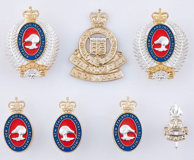 Mixed Military Badges - RNZIR, RNZAOC, NZAEC - Medals, Badges, Insignia ...