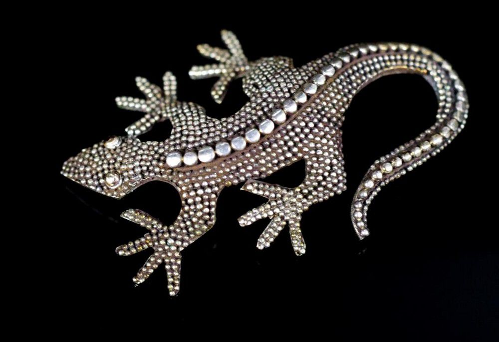 925 Silver Lizard Brooch with Bead Decoration - Brooches - Jewellery