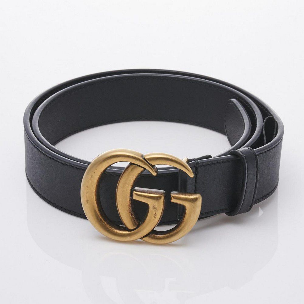 black-gucci-gg-belt-with-antiqued-gold-buckle-belts-costume