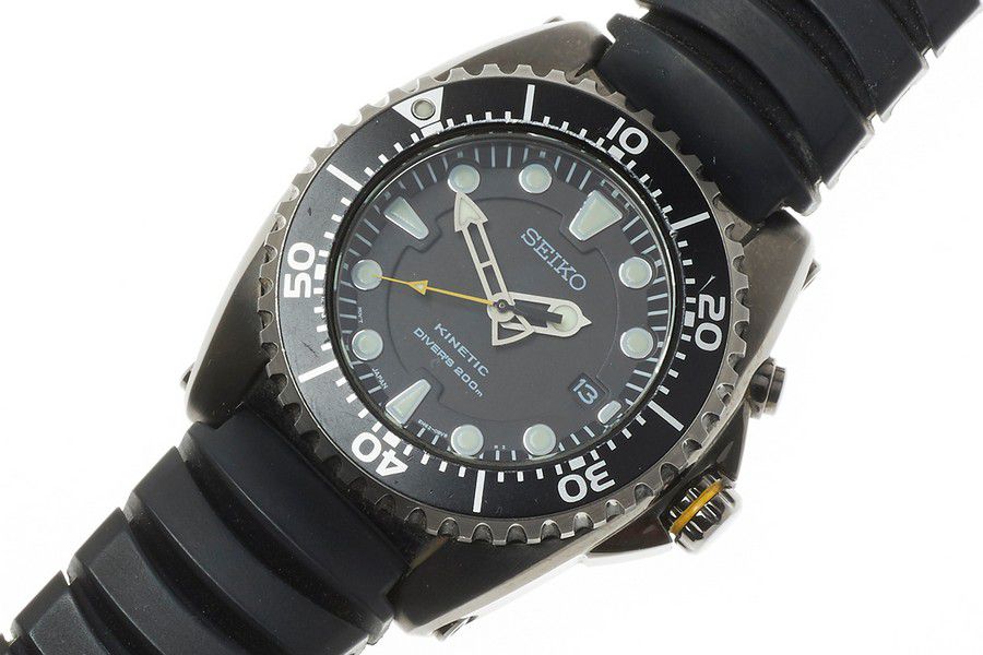 A Seiko Kinetic 200M Divers wristwatch, ref: 5M62-Oblo in… - Watches -  Wrist - Horology (Clocks & watches)
