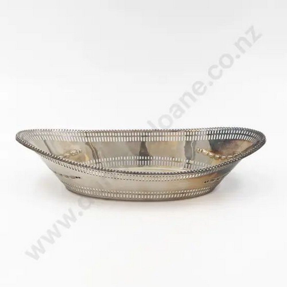 Sheffield Sterling Silver Bat Dish, 27.5 cm Long - Bowls, Comports and ...